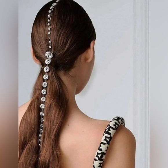 RHINESTONE SPINE COMB HAIR BRIDAL ELEGANT ✨✨💕💕 with beautiful gift box 🎁 - Picture 1 of 4